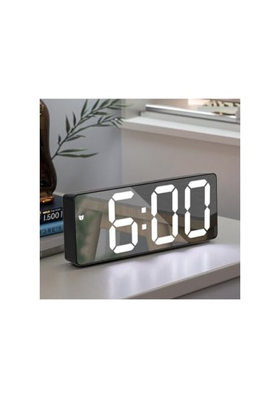 Dijital Masa Saati Alarm Erteleme, Gece Modu Ve Ses Kontrollü Akıllı Led Saat Çok Renkli