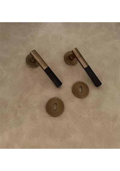 Duo One-s Zamak Mat Antik Sarı - Siyah Rozetli Zamak Oda Kapı Kolu 1 Takım