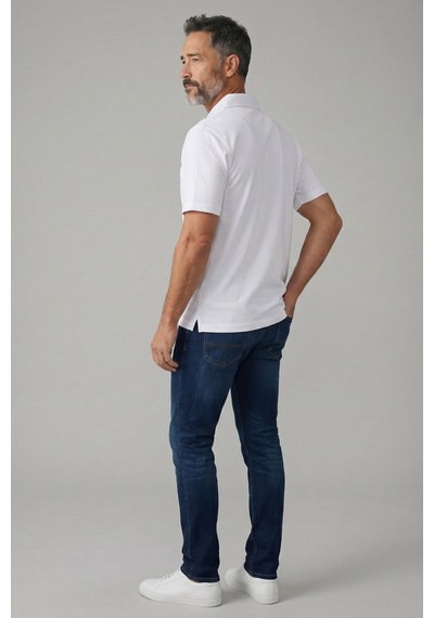 Erkek Yakalı Cepli Beyaz Penye Tshirt
