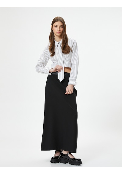 Koton Crop Gömlek Uzun Kollu Kravat Detaylı Klasik Yaka Pamuk Karışımlı Siyah Çizgili 4sal60059ıw 4SAL60059IW9S9 Siyah Koton Crop Gömlek Uzun Kollu Kravat Detaylı Klasik Yaka Pamuk Karışımlı Siyah Çizgili 4sal60059ıw 4SAL60059IW9S9 Siyah