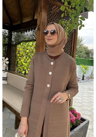 Rabia Şamlı Sinem Çelik Örme Triko Hırka Sütlü Kahve Çok Renkli