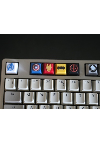 Avengers Süper Kahramanlar Logolu Renkli Mekanik Klavye Tuş Takımı