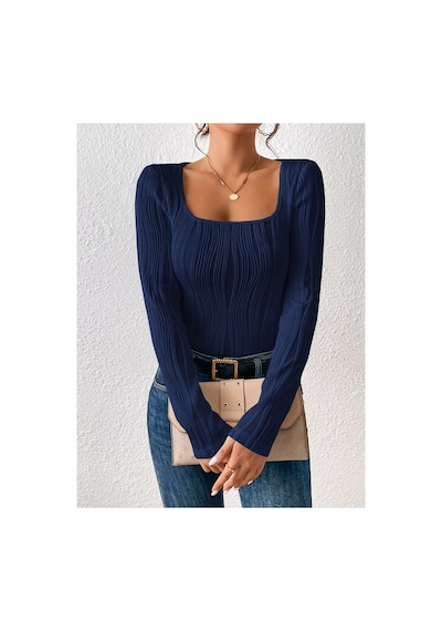 Wild Flower Elastanlı Lacivert Bluz Yüksek Bel Uzun Kollu Kare Yaka Örme Kumaş Bahar Sonbahar Kış Bluz Lacivert Wild Flower Elastanlı Lacivert Bluz Yüksek Bel Uzun Kollu Kare Yaka Örme Kumaş Bahar Sonbahar Kış Bluz Lacivert