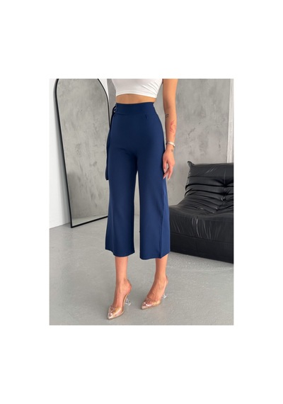 Gugus Kadın Beli Tokalı Bermuda/kapri Kumaş Pantolon Bol Paça Lacivert