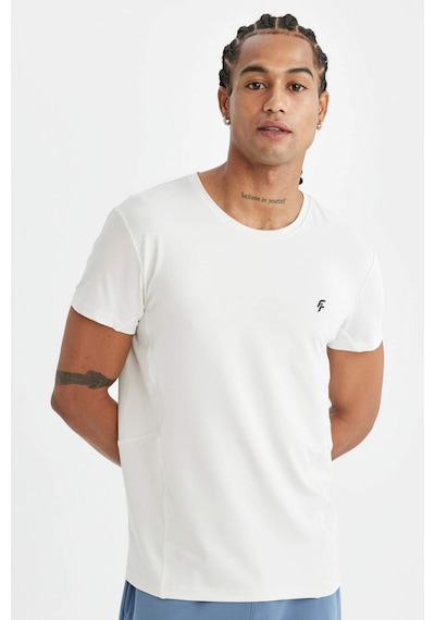 DeFactoFit Beyaz Slim Fit Dar Kesim Bisiklet Yaka Sporcu Kısa Kollu Tişört C9183AX24AUGR493