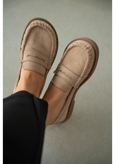 Selin Shoes Livo Kalın Ve Düz Taban Klasik Kadın Ayakkabı- Vizon Süet