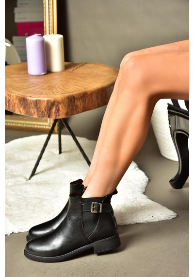 Fox Shoes R374050209 Siyah Alçak Tabanlı Kadın Bot Siyah