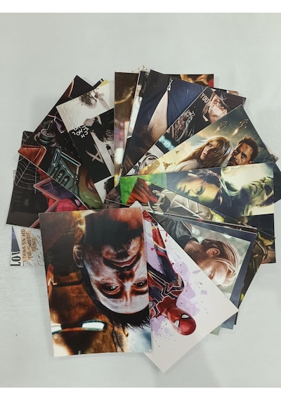 Marvel Avengers Estetik Duvar Kolaj Seti - 50 Adet Süper Kahraman Ve Sinema Temalı Fotoğraf Kartları, Erkek Ve Genç Odası Duvar Dekoru, Retro Film Poster Paketi 10x15 Cm 7/8 Yaş Marvel Avengers Estetik Duvar Kolaj Seti - 50 Adet Süper Kahraman Ve Sinema Temalı Fotoğraf Kartları, Erkek Ve Genç Odası Duvar Dekoru, Retro Film Poster Paketi 10x15 Cm 7/8 Yaş