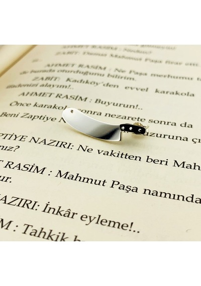 Gümüş Zırh Bıçak Tek Küpe Bg-Kp-181