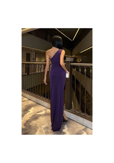 DefyModa Kadın Sandy Kumaş Tek Omuz Balık Kesim Abiye Elbise Mor