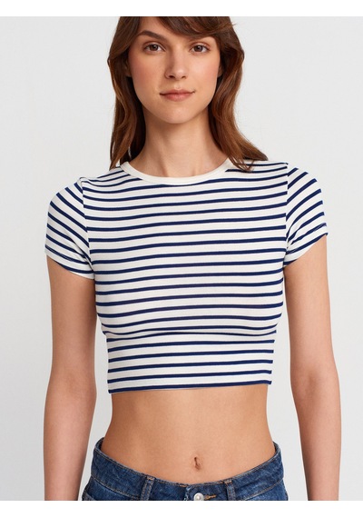 Dilvin 31889 Çizgili Crop Top-ekru-laci Ekru-laci
