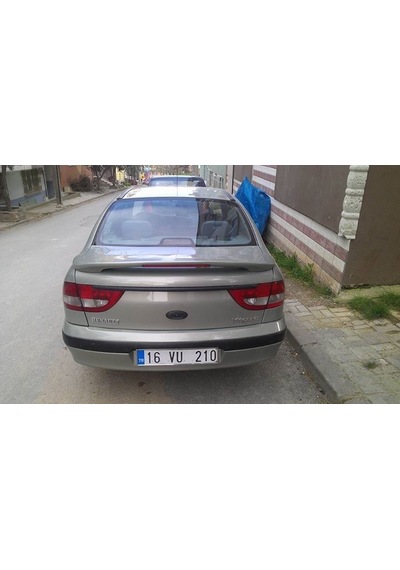 Renault Megane 1 Işikli Spoiler - Mat Siyah STR-1068