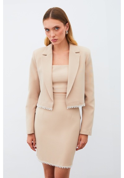 Sateen Aksesuarlı Kısa Ceket - Bej-134921 Bej
