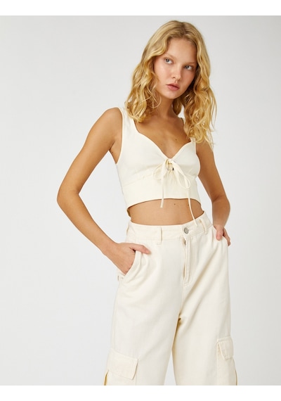 Koton Crop Büstiyer Askılı V Yaka Ekru 2sal30031ıw 2SAL30031IW010 Ekru
