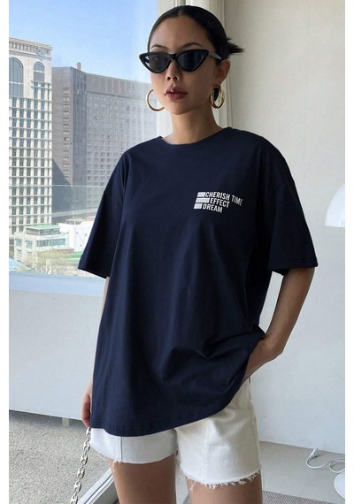 Unisex Cherish Time Effect Dream Baskılı Tasarım Tshirt Lacivert Unisex Cherish Time Effect Dream Baskılı Tasarım Tshirt Lacivert
