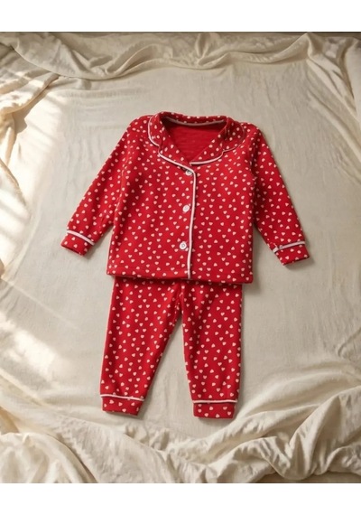 Dolaş Kids Kız Çocuk Kırmızı Kalp Desenli Önden Düğmeli Pijama Takımı 2