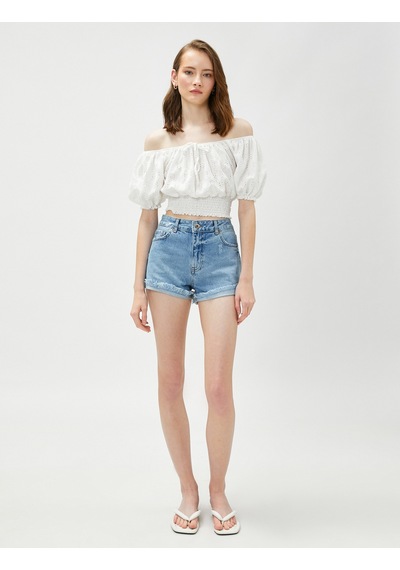 Koton Crop Bluz Fisto Gipeli Omzu Açık Beyaz 3sak70022ek Beyaz