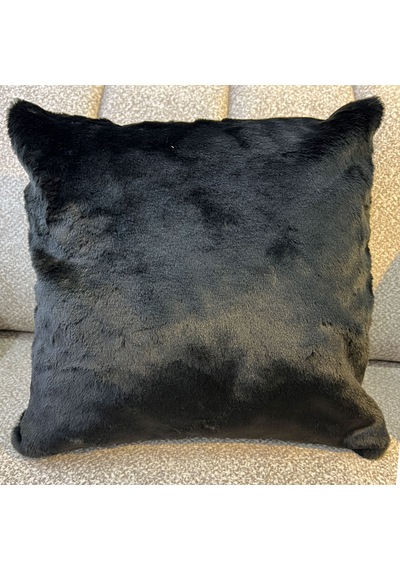 Premium Siyah Peluş Kırlent Kılıfı 45x45 Cm Yumuşak Dokulu, Şık Ve Modern Koyu Siyah