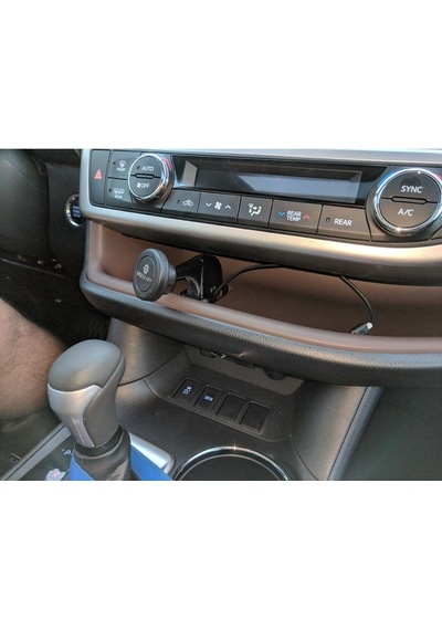 Toyota Highlander Telefon Montaj Aparatı