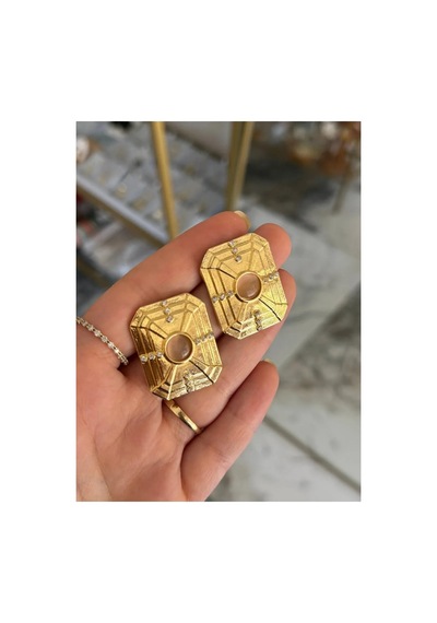 Vintage Model Gold Çerçeveli Bej Taş Detaylı Küpe Altın