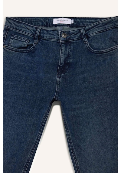 Defacto Pedro Slim Fit Dar Kalıp Normal Bel Dar Paça Jean Pantolon F9777ax26spnm34 Mavi-nm34 Defacto Pedro Slim Fit Dar Kalıp Normal Bel Dar Paça Jean Pantolon F9777ax26spnm34 Mavi-nm34