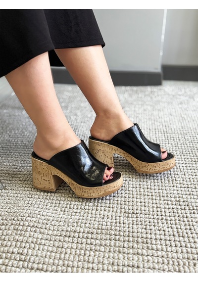 Asmi Shoes Kadın Siyah Rugan Deri Mantar Taban Ortopedik Platform Topuk Terlik