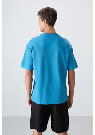Tommy Life Petrol Mavi Pamuklu Kalın Yüzeyi Dokulu Oversize Fit Basic Erkek T-shirt - 88340 Petrol Mavi Tommy Life Petrol Mavi Pamuklu Kalın Yüzeyi Dokulu Oversize Fit Basic Erkek T-shirt - 88340 Petrol Mavi