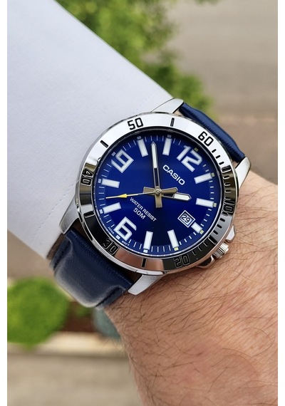 Casio Csıste11 Erkek Kol Saati