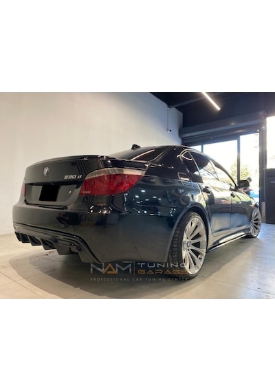 Bmw E60 Arka Difüzör Vorteiner Arka Ek Parlak Siyah