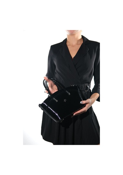 Luvishoes 1375 Siyah Kırışık Rugan Kadın Kol Çantası Siyah Rugan
