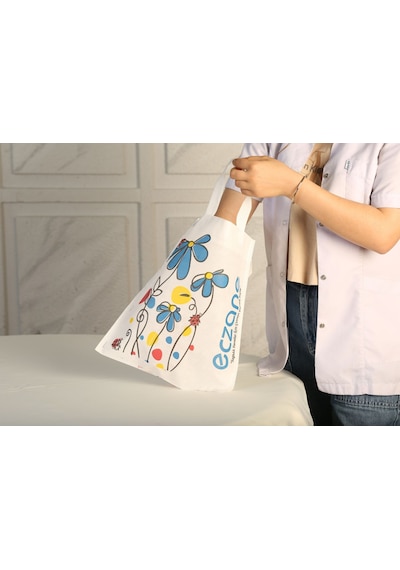 Eczane Bez Çanta Uğur Böcekli 50'li 30 x 35 CM