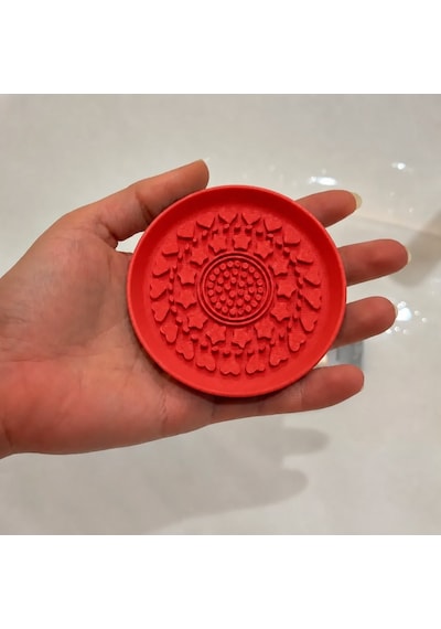 3d Baskı Makyaj Fırçası Temizleme Pedi - Desenli Aparat-kırmızı