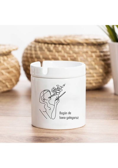Bugün de Bana Yakıyoruz Sigara Küllüğü