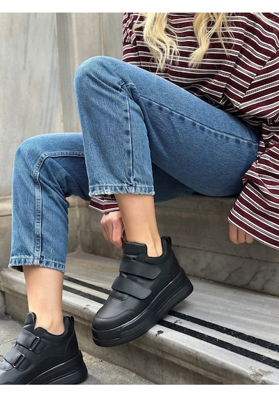 Erva'nın Butiği Siyah Cilt Cerrely Gizli Topuk Dolgu Topuk 8 Cm Boy Uzatan Sneakers-6513
