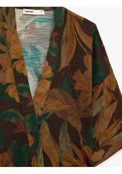 Koton Koton X Melis Ağazat - Püsküllü Kuşak Detaylı Floral Desenli Kimono Kahverengi Desenli 6sak50039ew Koton Koton X Melis Ağazat - Püsküllü Kuşak Detaylı Floral Desenli Kimono Kahverengi Desenli 6sak50039ew