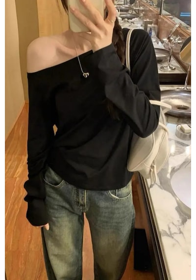 Siyah Kadın Düşük Omuz Kayık Yaka Oversize Uzun Kollu T-shirt Siyah