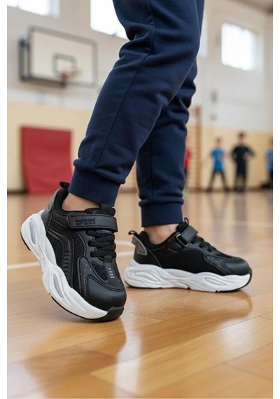 Cool Kids Erkek Çocuğu Yazlık Terletmez Kaydırmaz Koku Yapmaz Full Ortopedik Tarz Yürüyüş Ayakkabısı Siyah Cool Kids Erkek Çocuğu Yazlık Terletmez Kaydırmaz Koku Yapmaz Full Ortopedik Tarz Yürüyüş Ayakkabısı Siyah