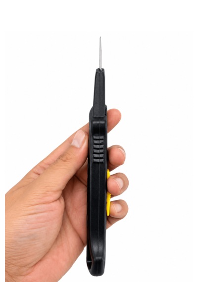 Maket Bıçağı Plastik Falçata 18 Mm Siyah