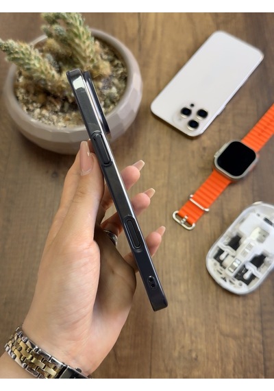 Apple iPhone 16 Pro Max Magsafe Uyumlu Mika Sararmaz Kılıf Soocase720 Siyah