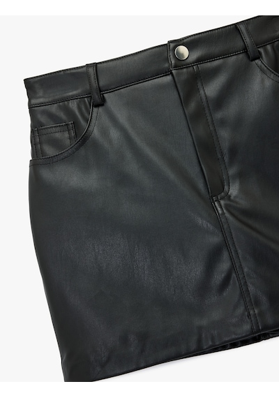 Koton Suni Deri Slim Fit Cep Detaylı Mini Şort Etek Siyah 6wal70056ıw Siyah