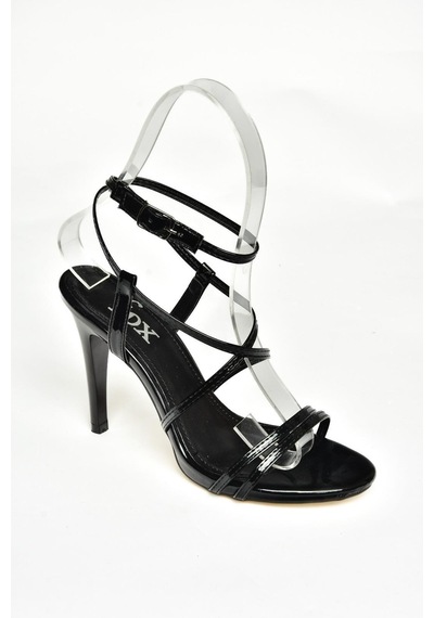 Fox Shoes S997066308 Siyah Rugan İnce Topuklu Kadın Abiye Ayakkabı Siyah