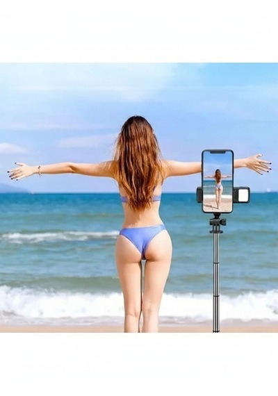 Katlanabilir Uzaktan Kumandalı Selfie Çubuğu Işıklı Masa Üstü Tripod Telefon Tutucu Siyah