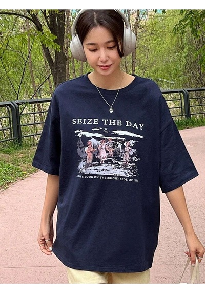 Flood Of Style Kadın Lacivert Seize The Day Baskılı Oversize T-shirt