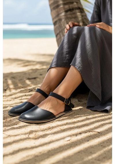 Bodhi Handcraft Kadın Barefoot Hakiki Deri Minimalist Günlük Sandalet El İmalatı Siyah