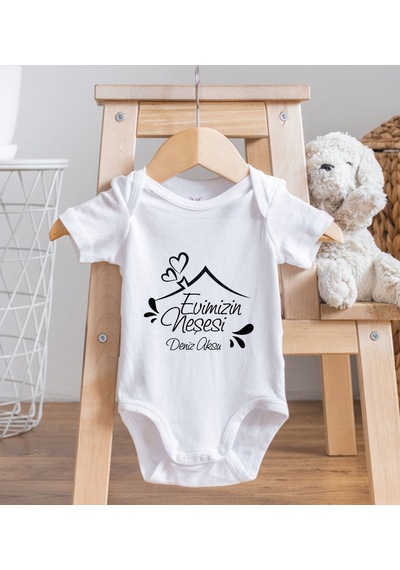 Bk Gift Bk Kids İsimli Evimizin Neşesi Tasarımlı Bebek Body Zıbın - Model 1 0-3 Ay Sarı