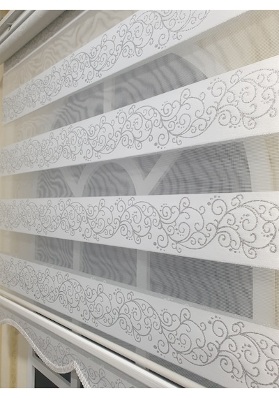 Zebra Stor Perde Sarmaşık Desen Gümüş Simli Etek Dilimli Stb9300 V 01