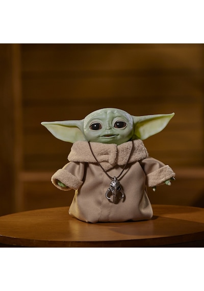 Hasbro Star Wars Animatronic Baby Yoda