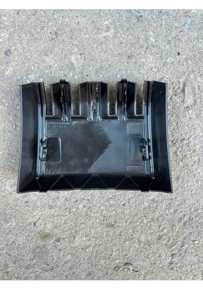 Skoda Octavia Panjur Kapağı Ön 2021 5e3853655zd4