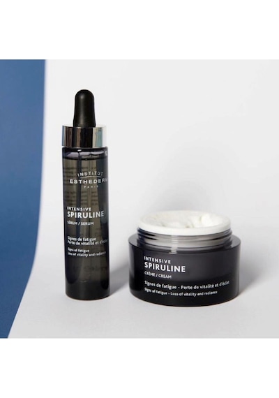 Intensive Spirülina İçeren Yorgun Görünüme Karşı Işıltı Etkili Cilt Yenileyici Krem 50 Ml