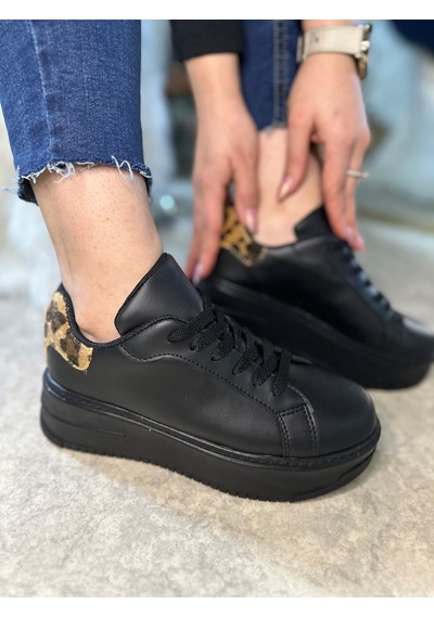Günlük Kadın Sneaker Bağcıklı Hafif Kalın Yüksek Tabanlı Leopar Detaylı Yürüyüş Spor Ayakkabı 065 Siyah Leopar Günlük Kadın Sneaker Bağcıklı Hafif Kalın Yüksek Tabanlı Leopar Detaylı Yürüyüş Spor Ayakkabı 065 Siyah Leopar